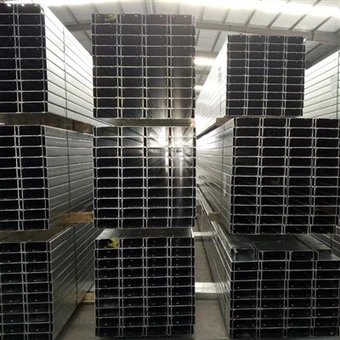 Supporto di piccoli arcarecci per ponti